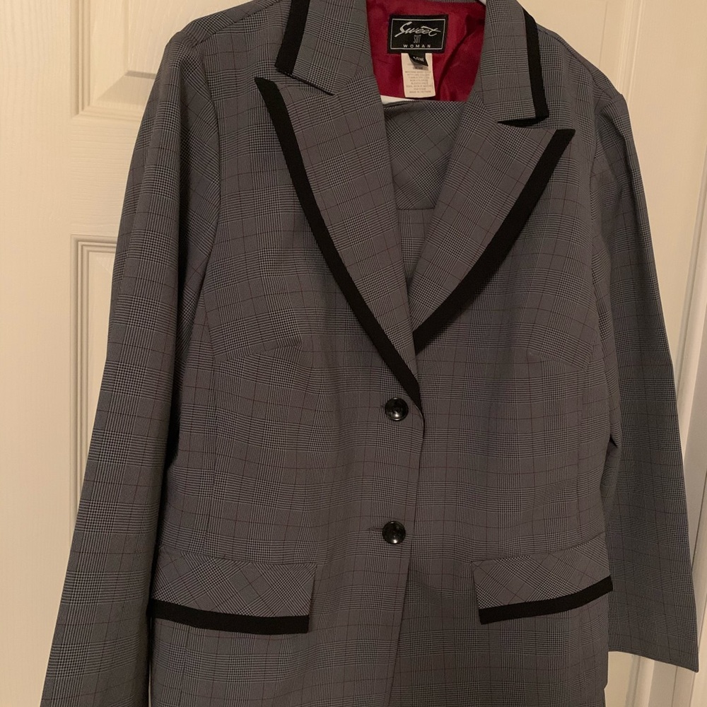 Suit
